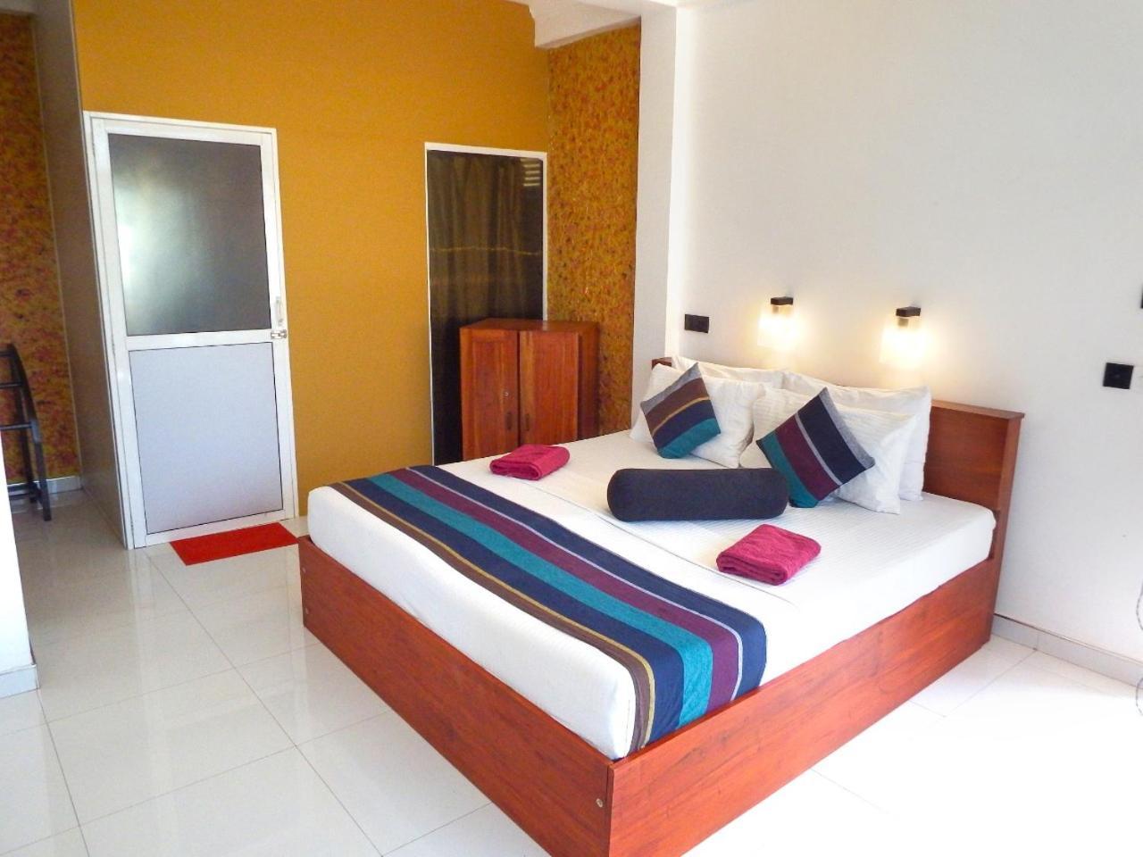 Hotel The Panorama Negombo Exteriér fotografie